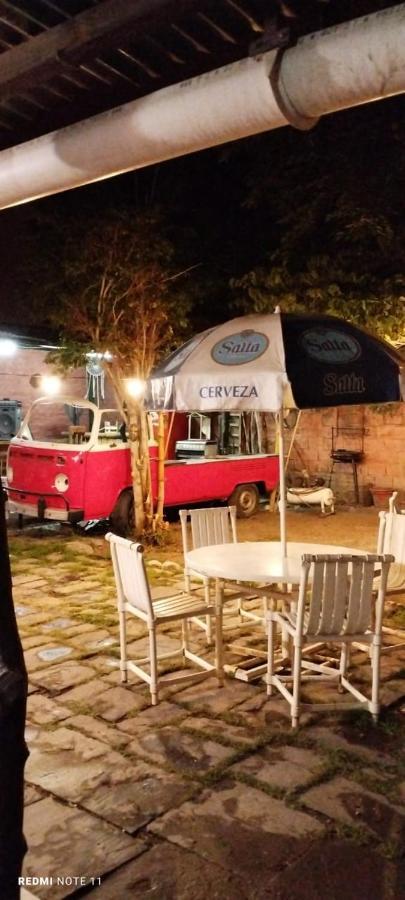 Plaza Hostel Sj 2 Салта Екстериор снимка