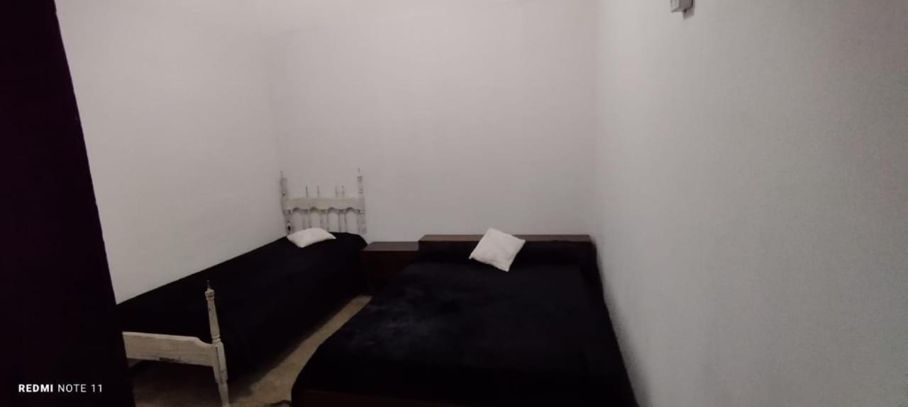 Plaza Hostel Sj 2 Салта Екстериор снимка