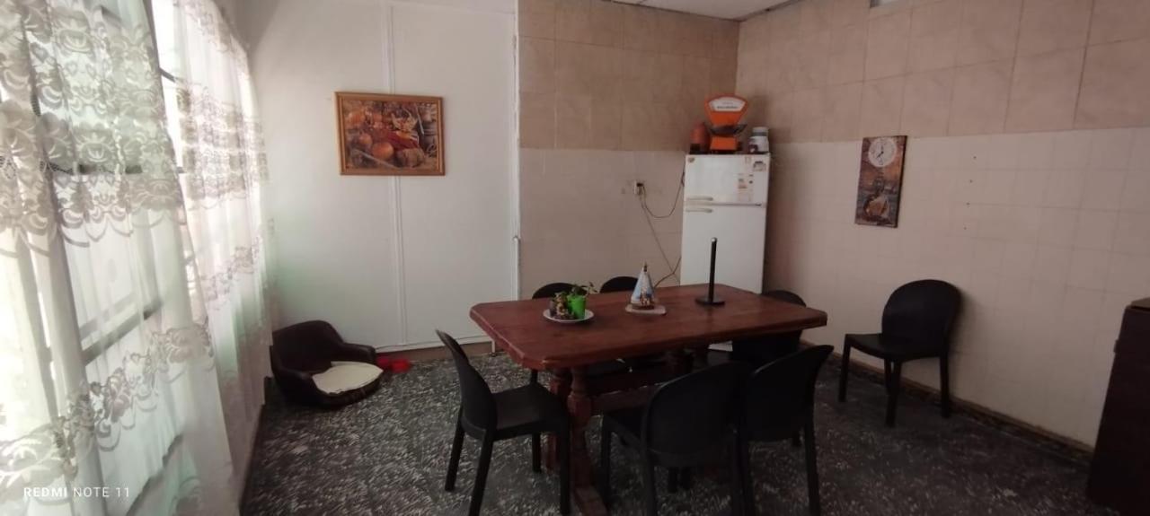 Plaza Hostel Sj 2 Салта Екстериор снимка
