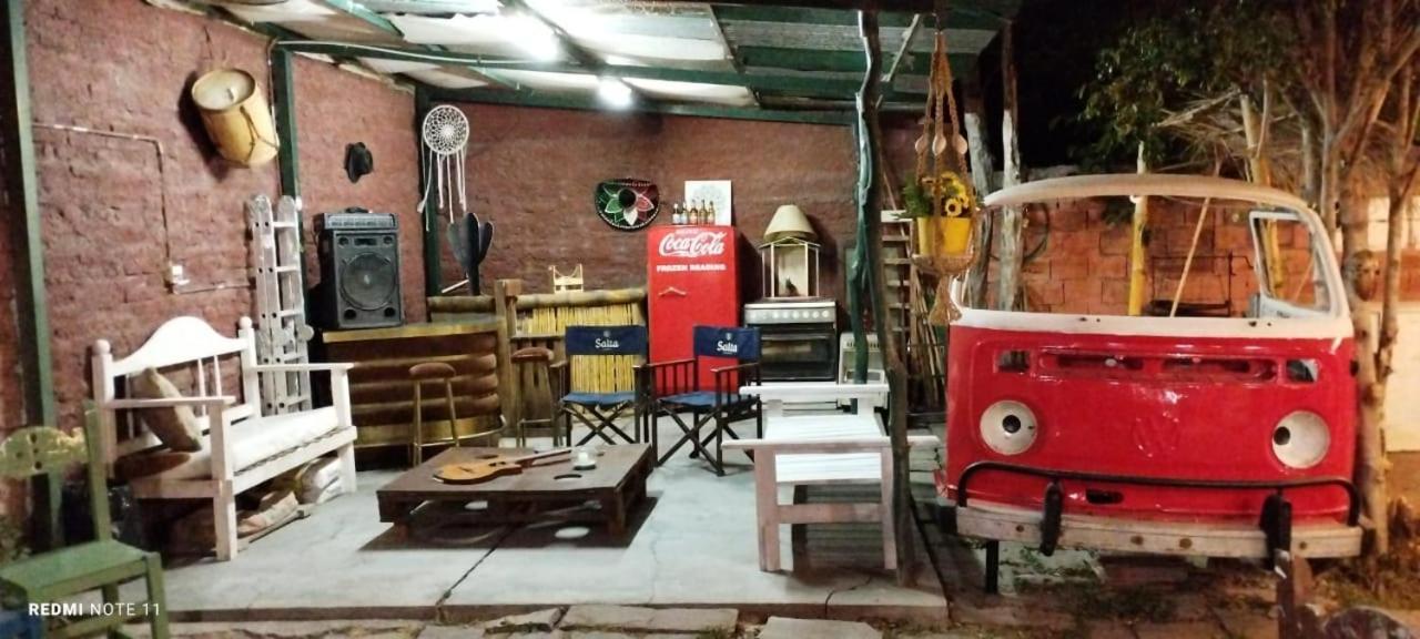 Plaza Hostel Sj 2 Салта Екстериор снимка