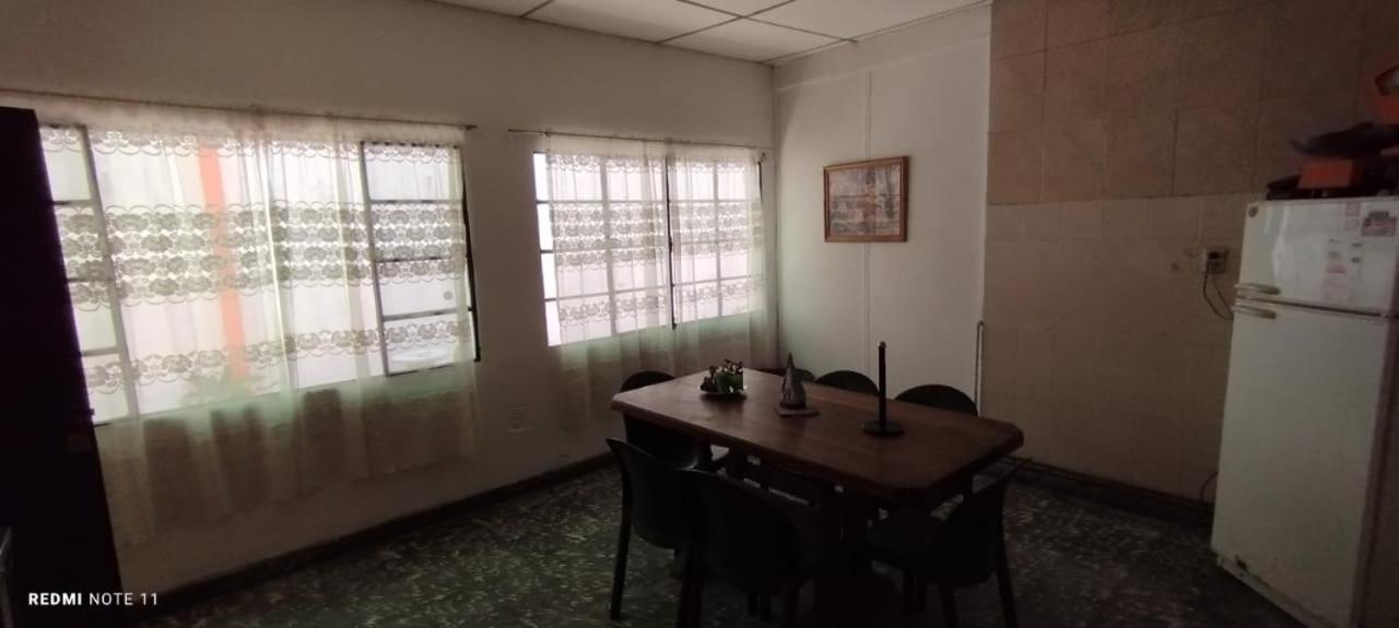 Plaza Hostel Sj 2 Салта Екстериор снимка
