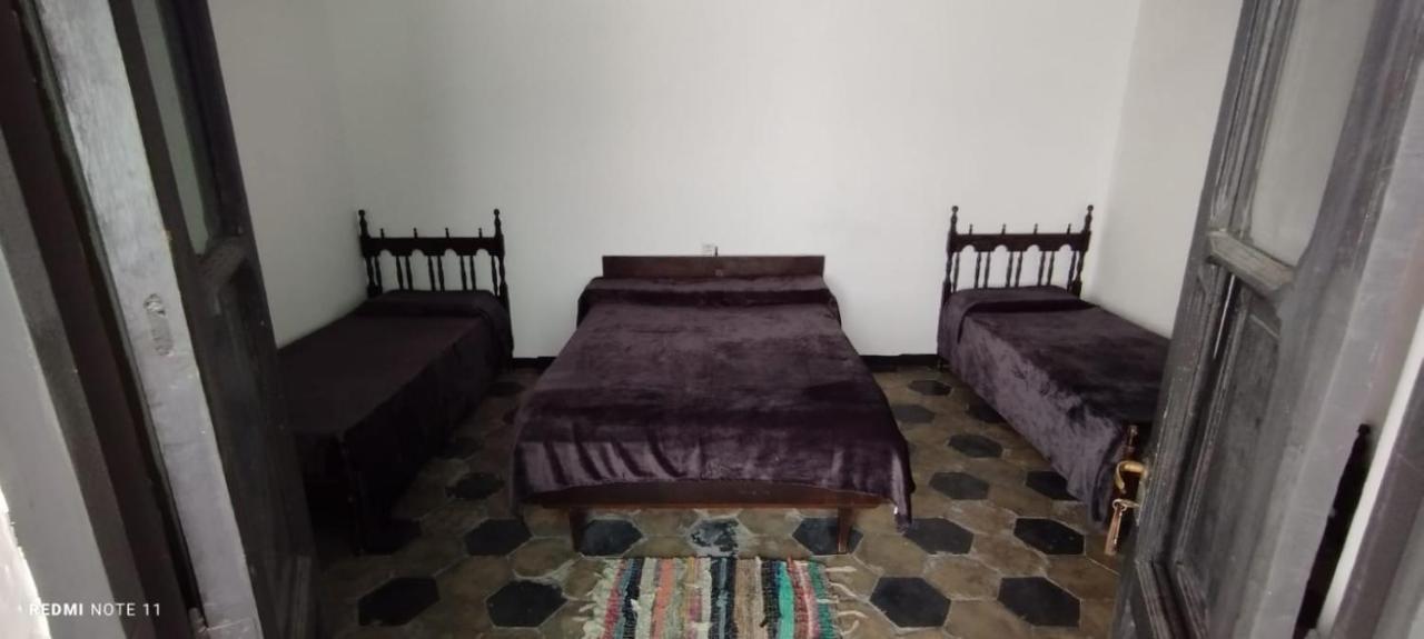Plaza Hostel Sj 2 Салта Екстериор снимка